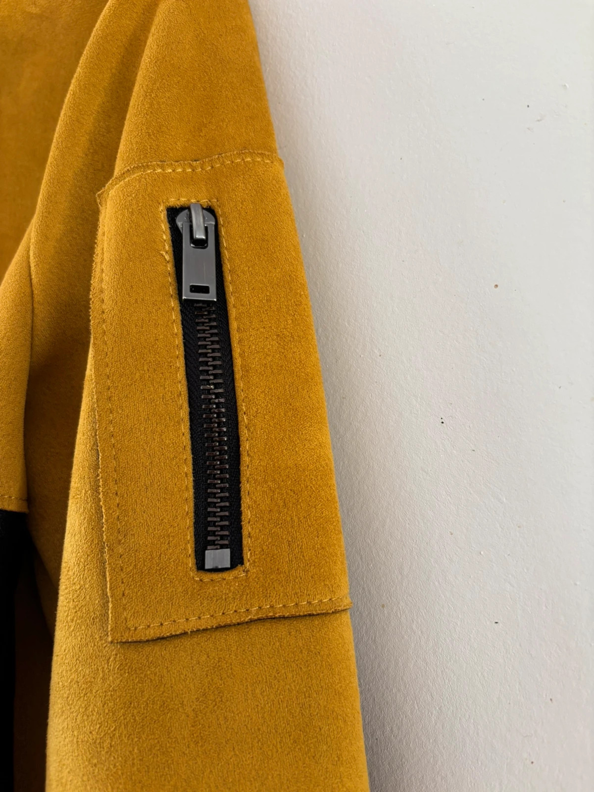 Veste moutarde effet daim style rétro – LITTLE MISS CAPTAIN – taille S / 36 / 8 4