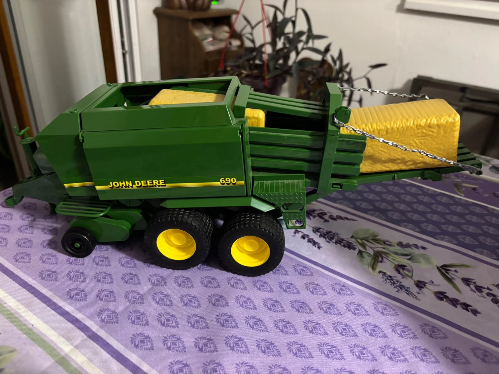 Grosse presse à balles avec bottes de paille – Bruder – taille 5 ans / 110 cm 4