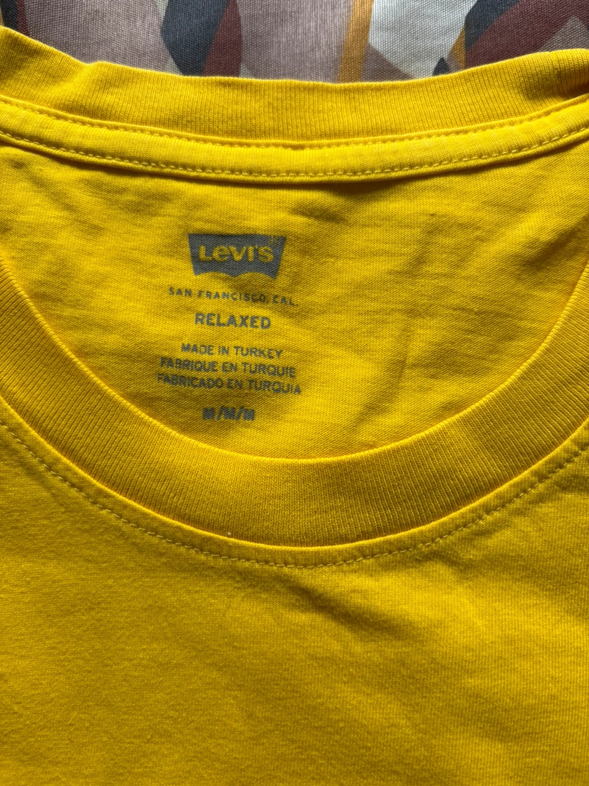 T-shirt jaune édition limitée LEGO – Levi's – taille M 2