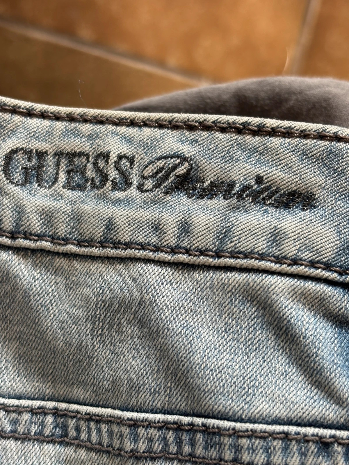 Jupe en jean Guess à sequins – GUESS – taille S / 36 / 8 5