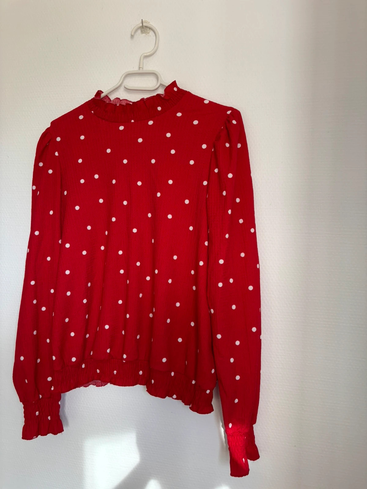 Blouse rouge à pois – Naf Naf – taille M / 38 / 10 3