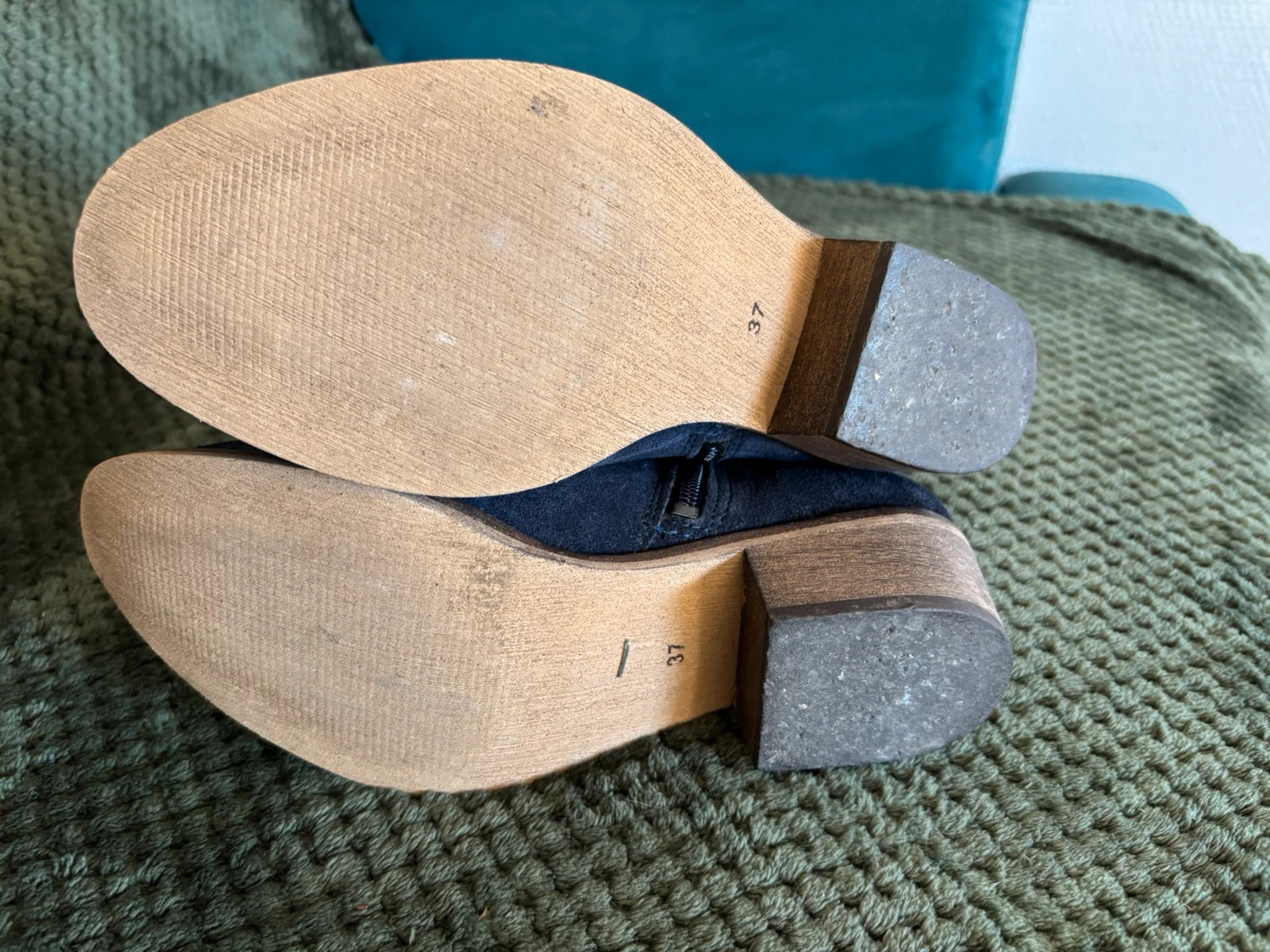 Bottines bleu marine étoile dorée – BT London – taille 37 4