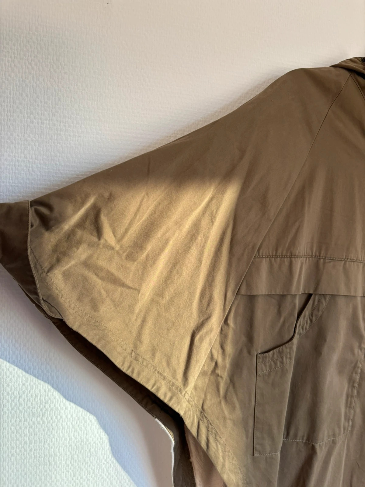 Cape mi-saison à capuche – UNE FILLE – taille XS 4