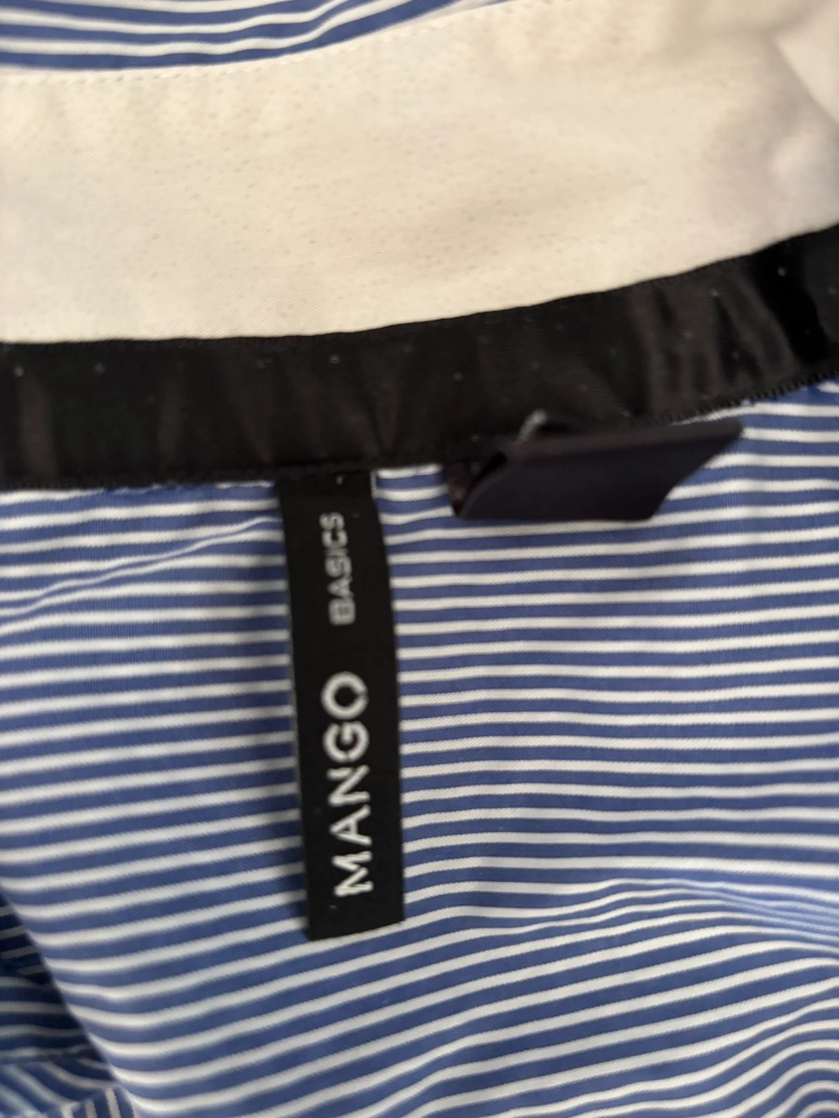 Chemise cintrée à fines rayures – Mango – taille XS / 34 / 6 5