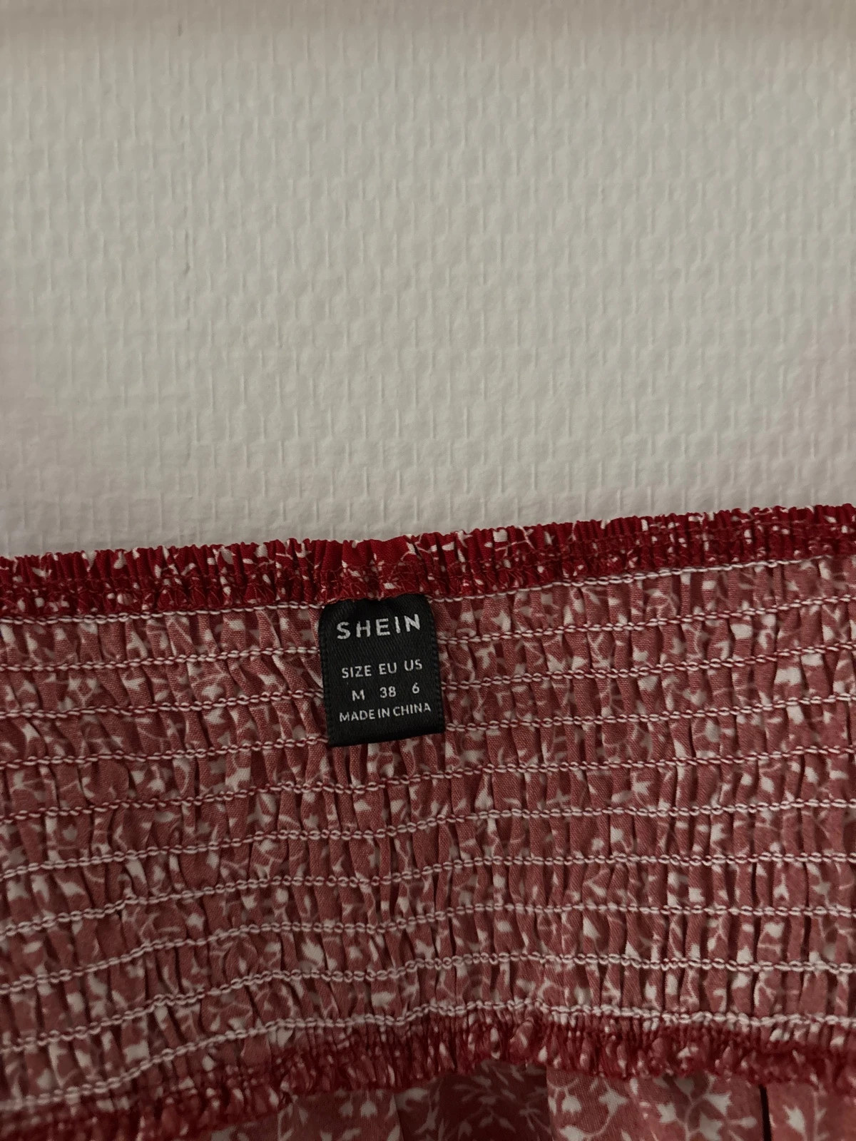 Top fluide fleuri bordeaux à bretelles – Shein – taille M / 38 / 10 3