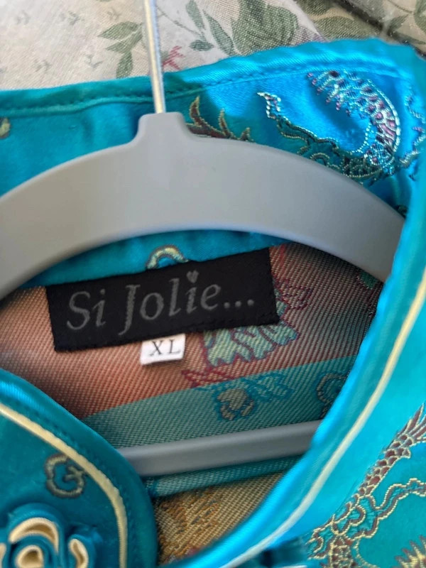 Robe style chinois satin turquoise motifs dragon – Si Jolie – taille XL / 42 / 14 5