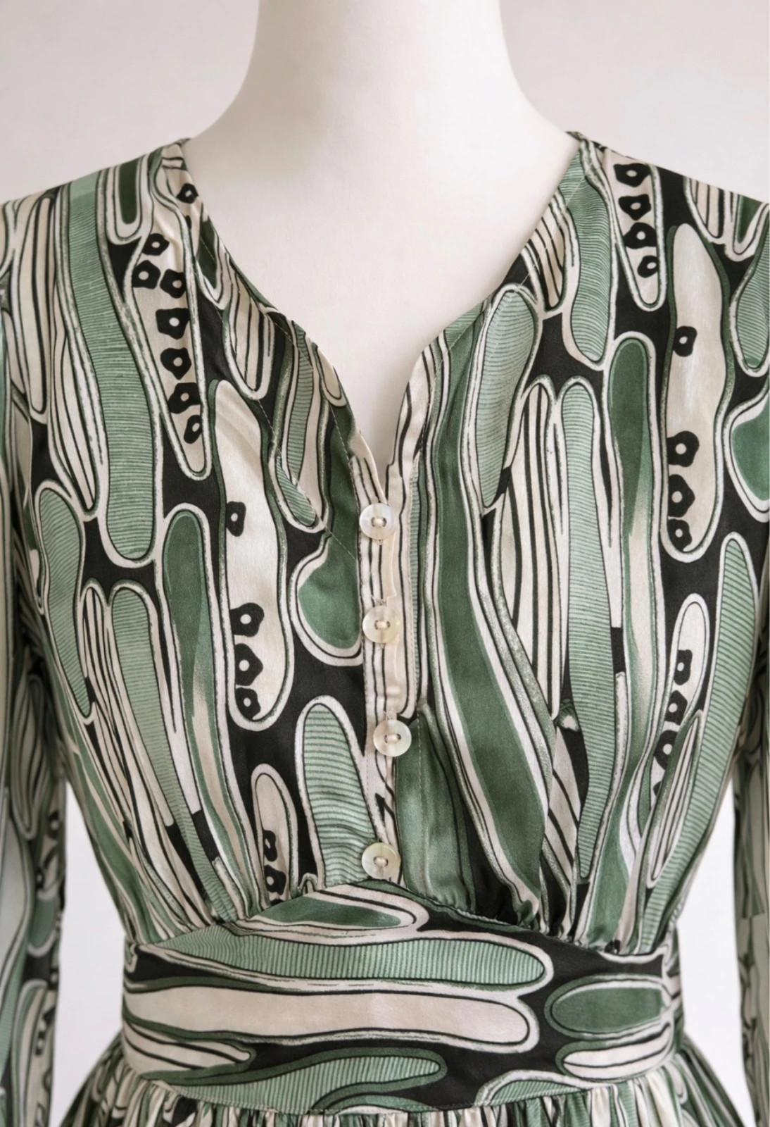 Robe fluide ANANY motif vert tendance – ANANY – taille S / 36 / 8 3