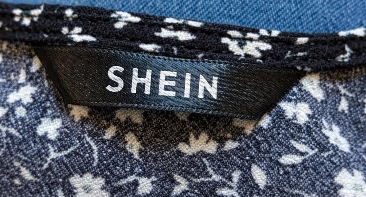 Combishort noir fleuri volanté style bohème – Shein – taille S / 36 / 8 3