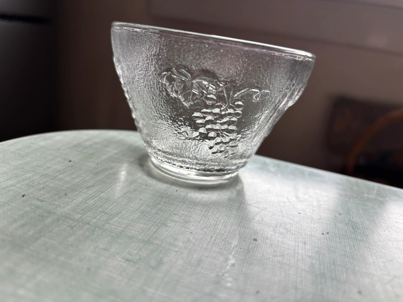 Lot de 10 verres vintage motif raisin en relief – verre épais texturé – Luminarc 2