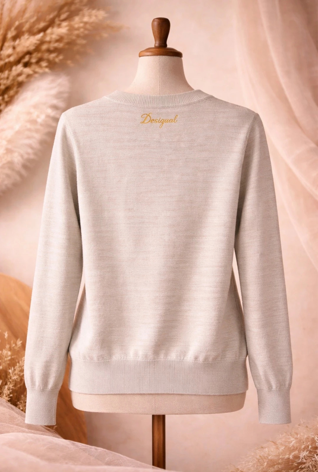 Pull Desigual mandala sequins beige – Parfait état – Taille M – Desigual – taille M / 38 / 10 2