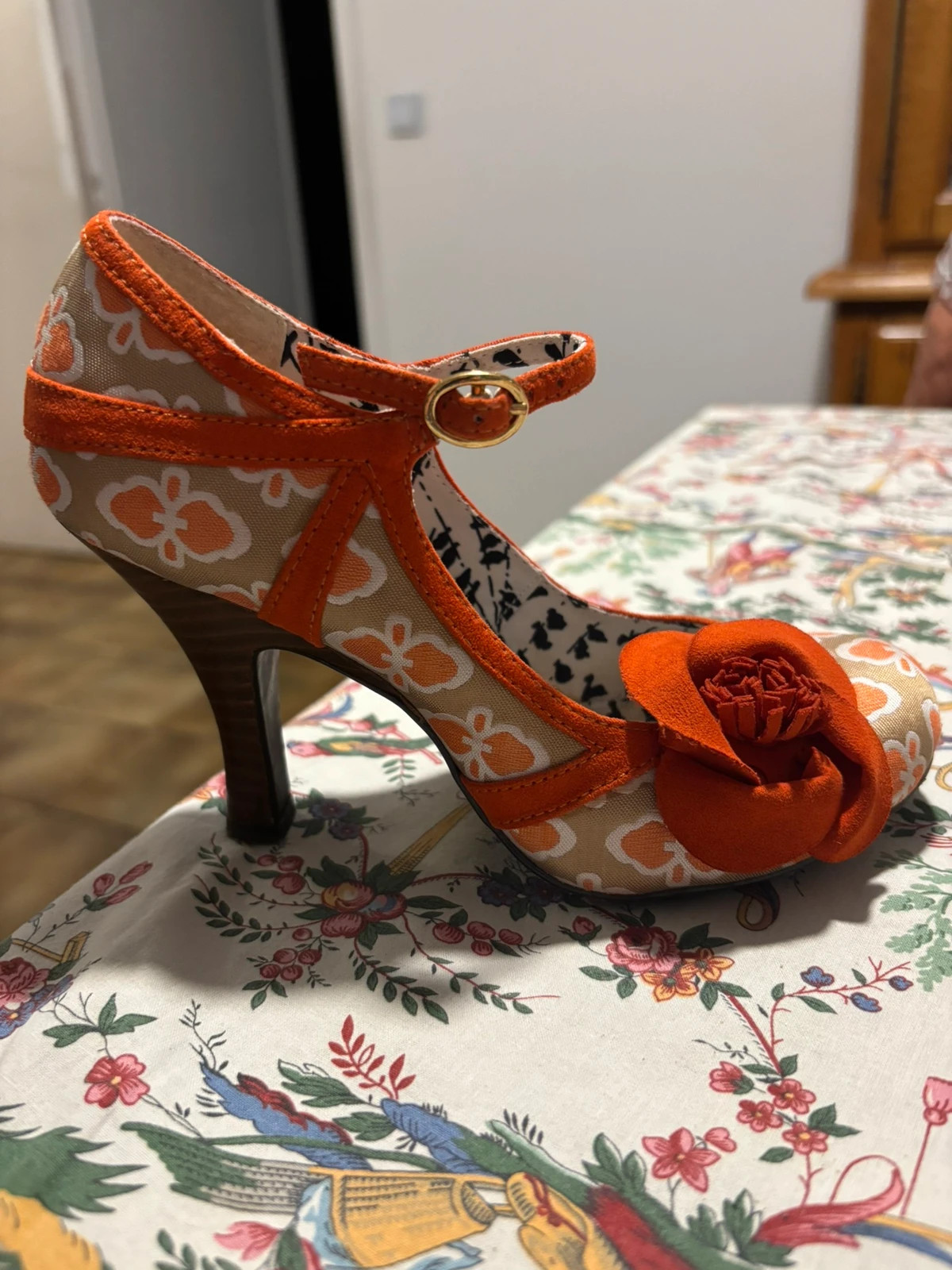 Escarpins rétro à fleur – Ruby Shoo – taille 36 3