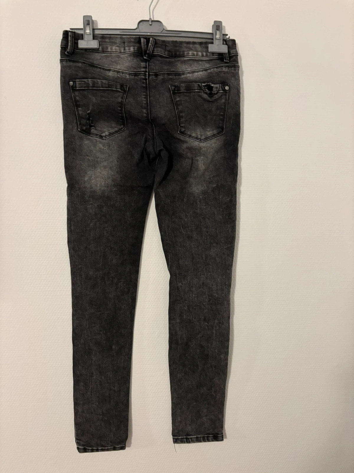 Jean gris destroy – Superdry – taille S / 36 / 8 2