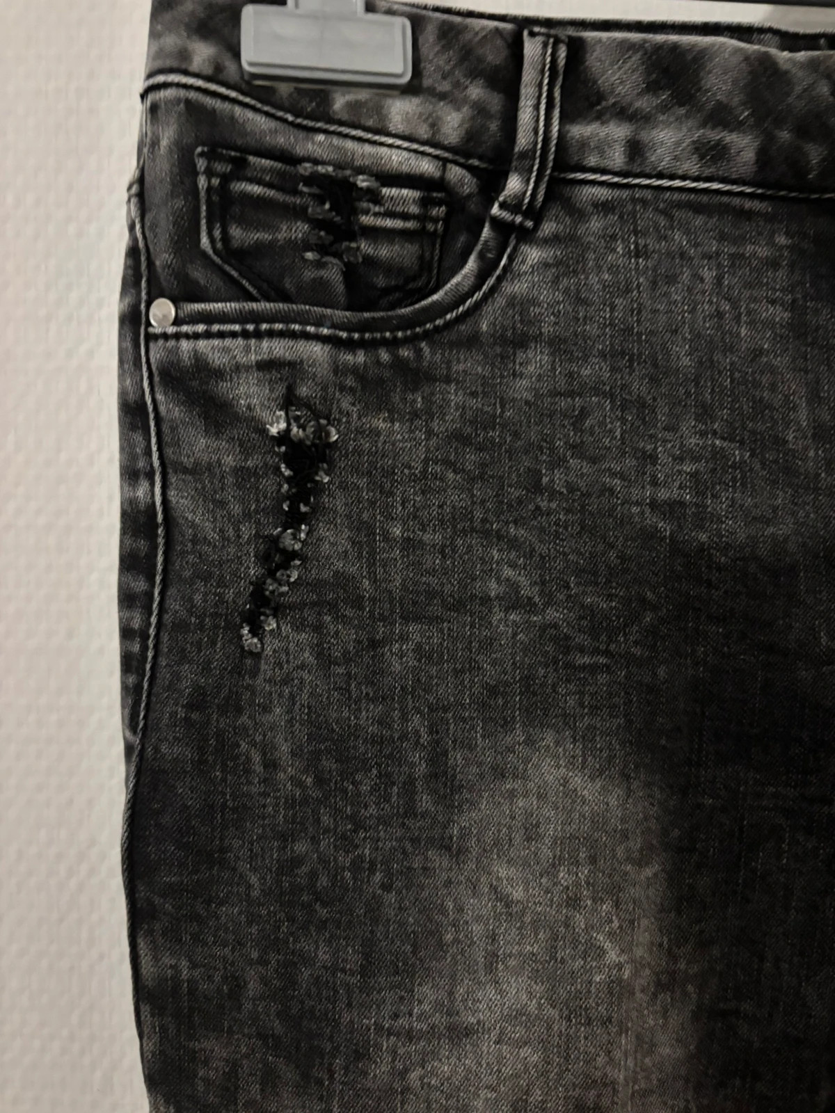 Jean gris destroy – Superdry – taille S / 36 / 8 5