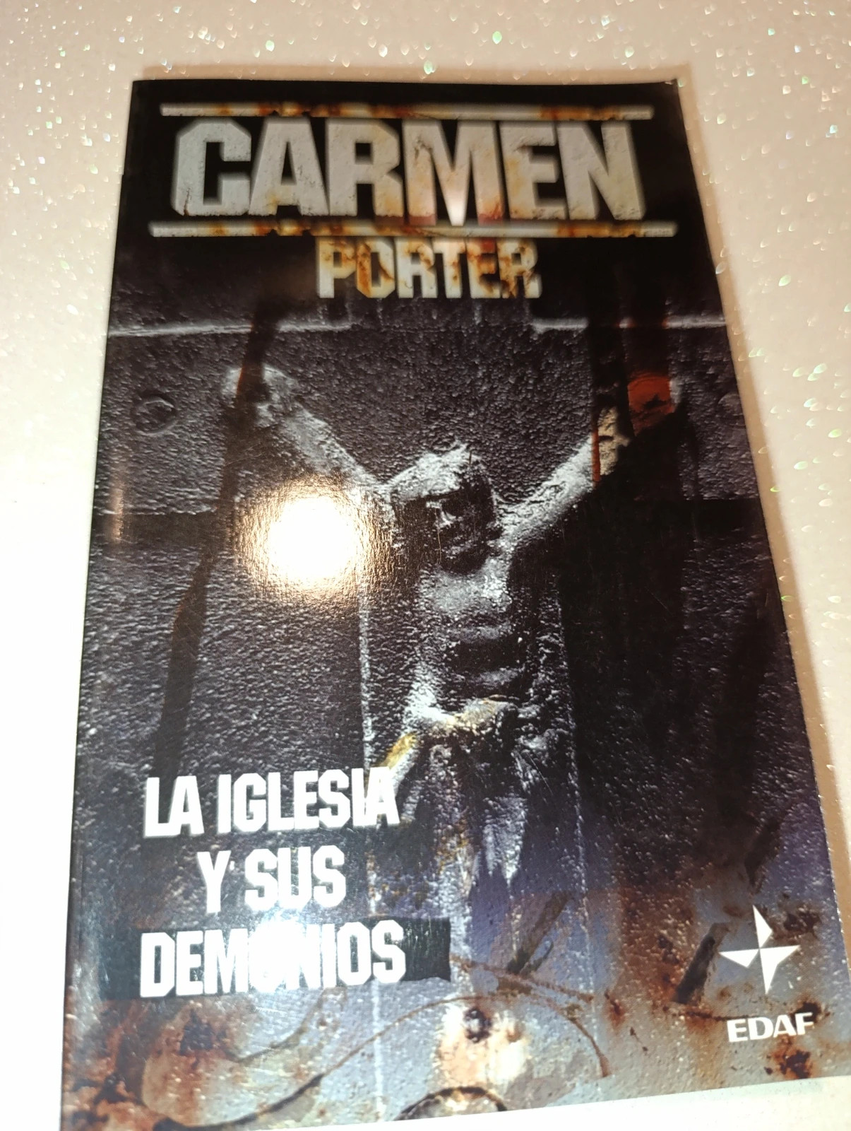 "La Iglesia y sus Demonios". Carmen Porter