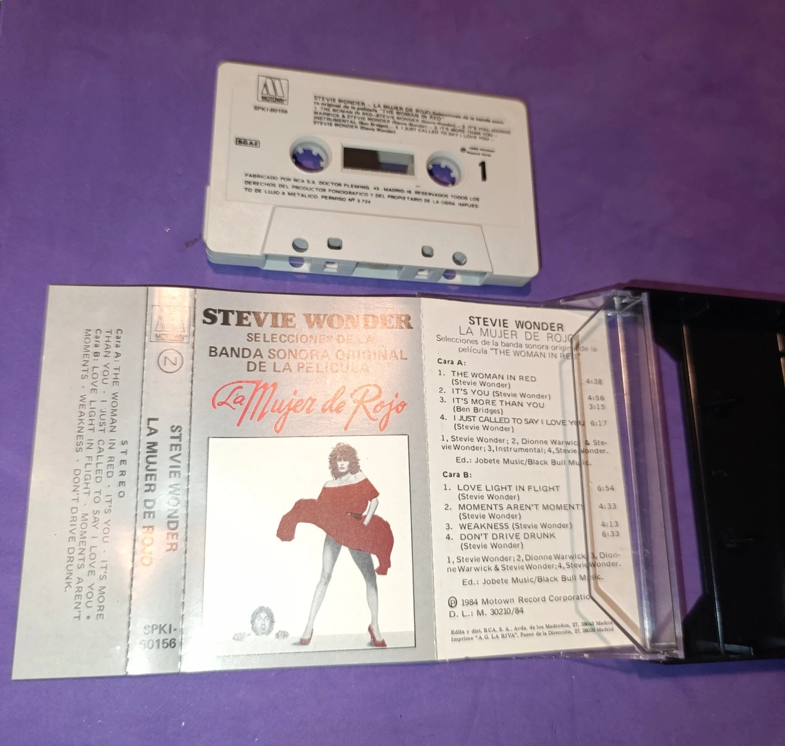 Cassette B.S.O. La Mujer de Rojo 2