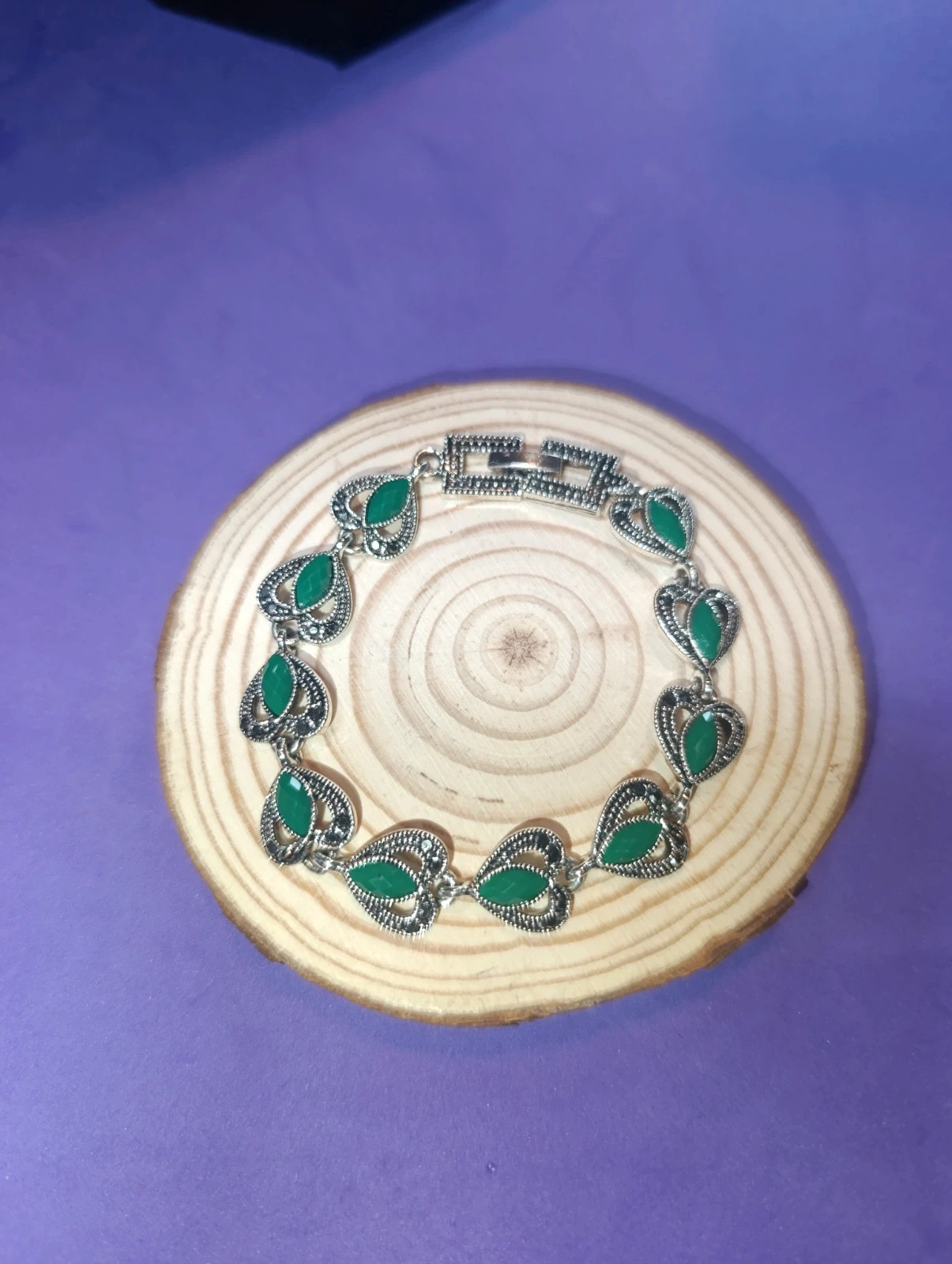 Pulsera corazones de acero y lágrimas verdes
