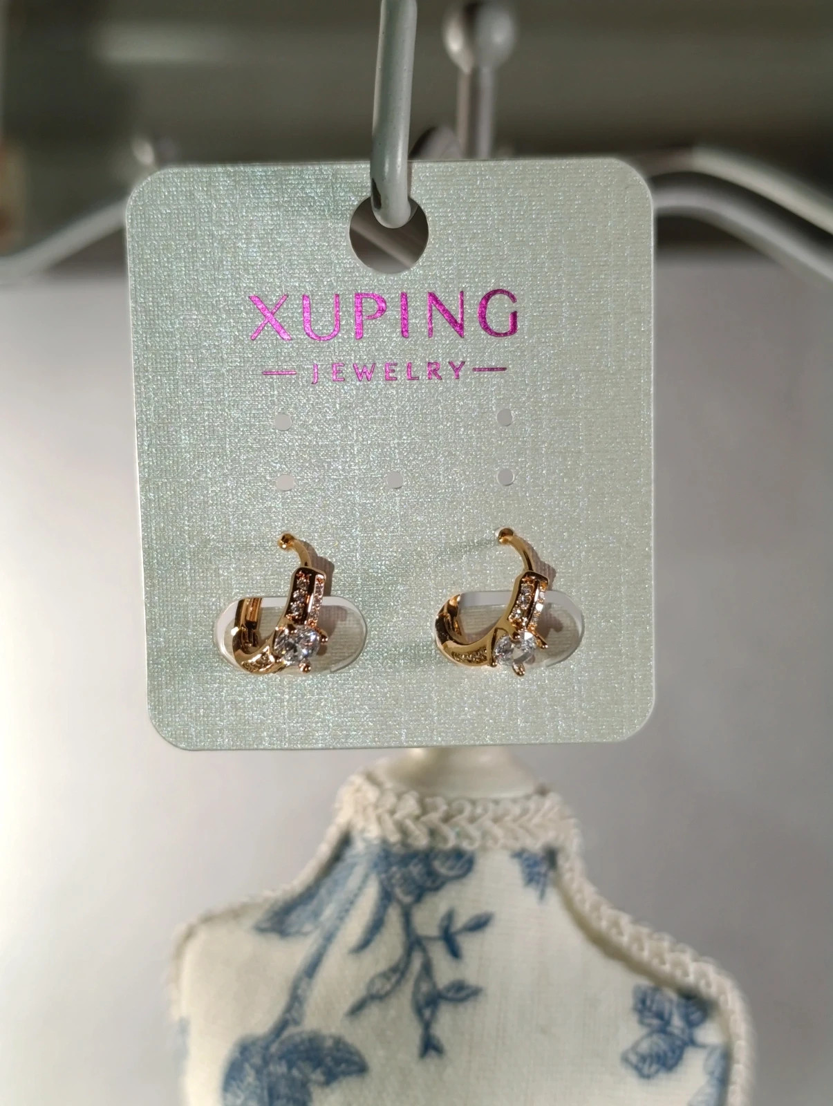 Pendientes aro Xuping con circonitas y oro laminado – Xuping 5
