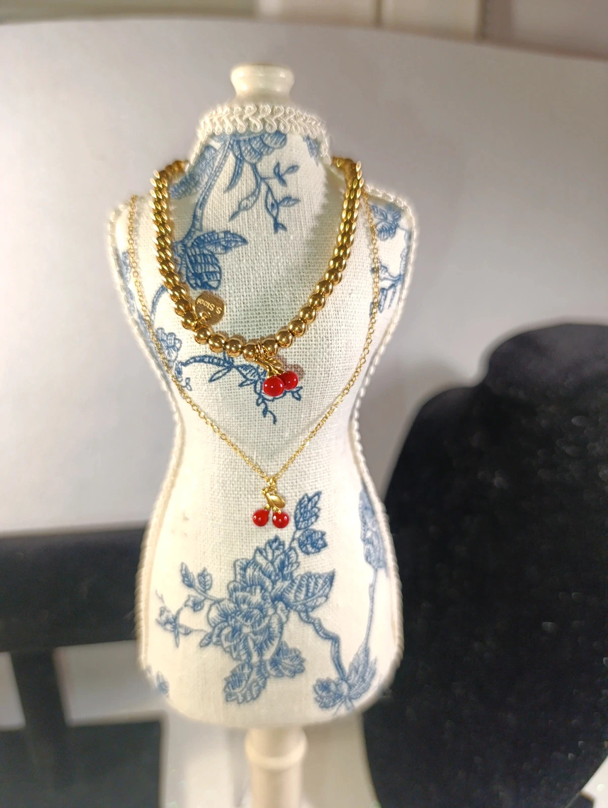 Conjunto acero dorado collar y pulsera Cerezas (2pcs) – No brand – taille Taille unique 3