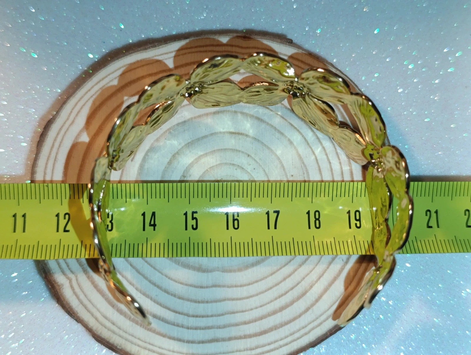Brazalete abierto dorado diseño flores (6.3.cms diametro) – Brazaletes – taille Taille unique 4