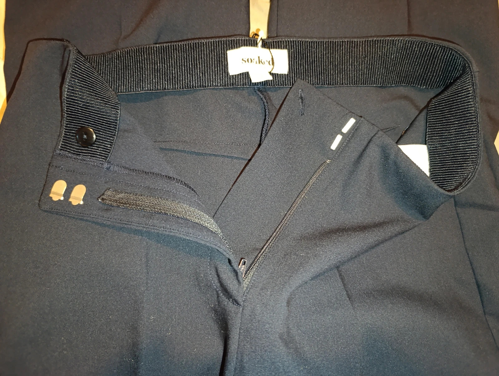 Pantalón pinza Soaked Talla M Corinne Straight Pants – Soaked in Luxury – taille M / 38 / 10 5