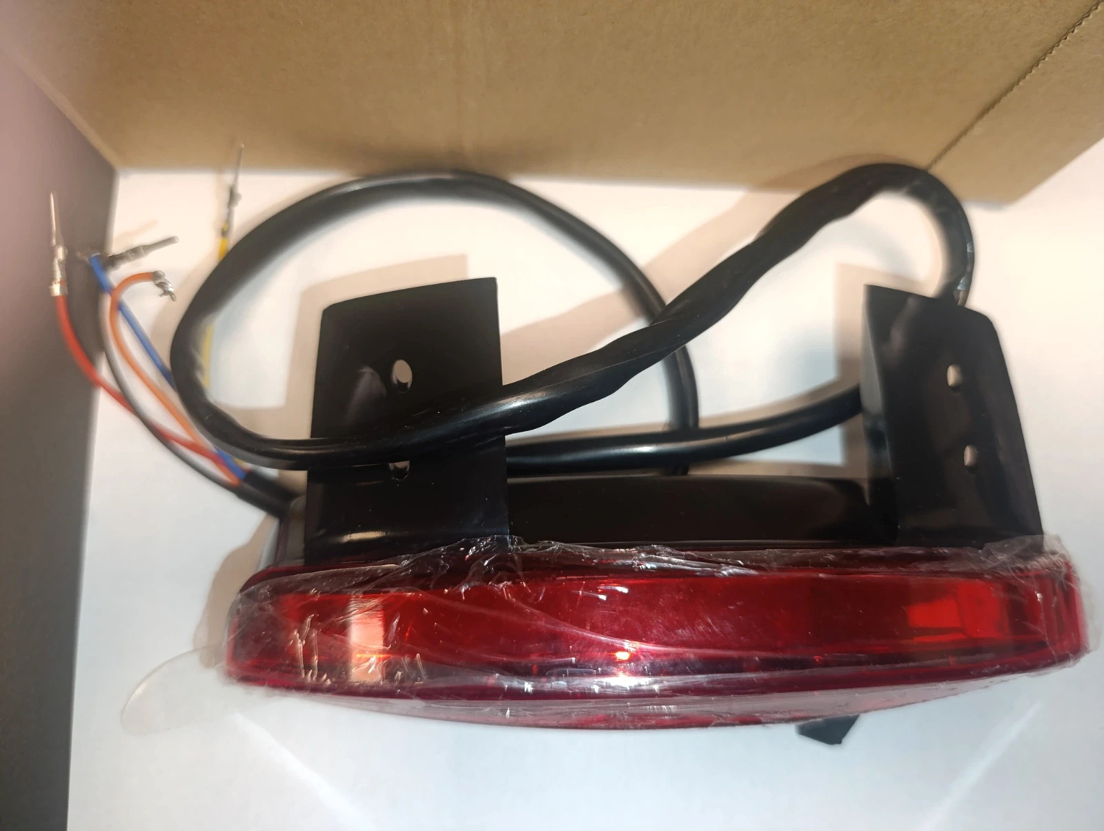 Luz LED trasera para moto – LUZ 2