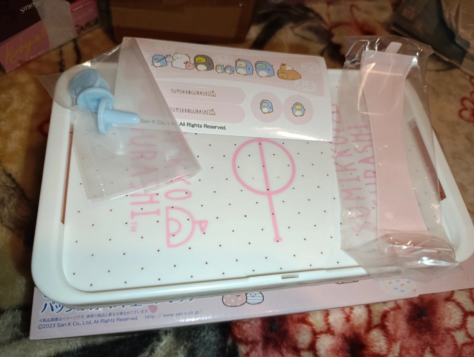 Juego mesa Air Hockey SumikkoGurashi + Lata colección – sumikkogurashi 3