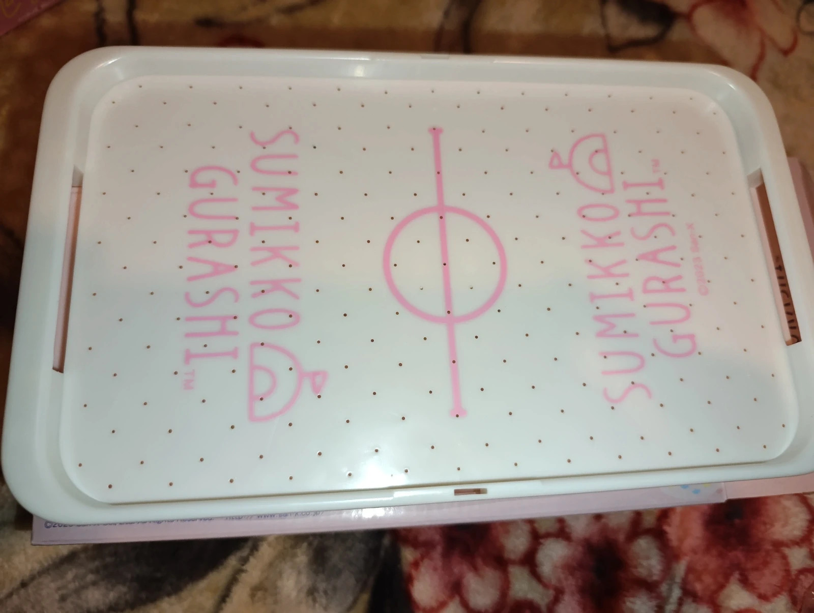 Juego mesa Air Hockey SumikkoGurashi + Lata colección – sumikkogurashi 2