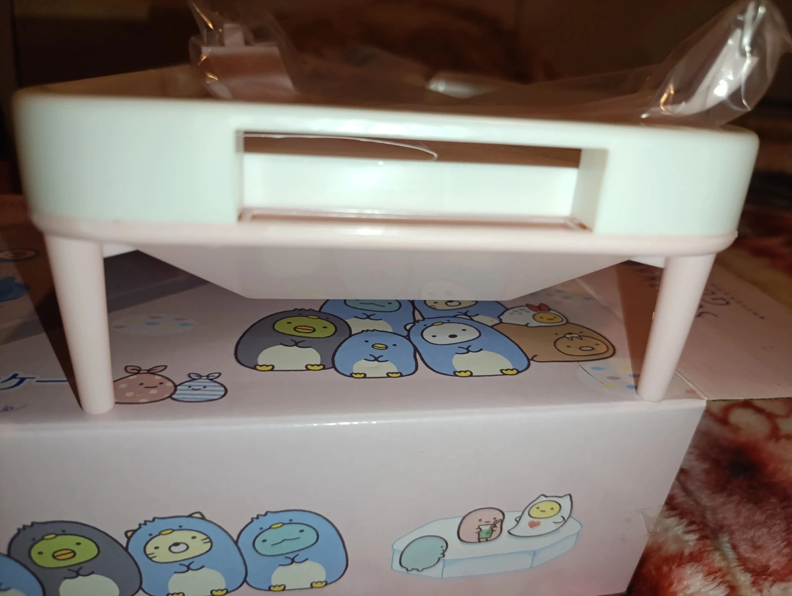 Juego mesa Air Hockey SumikkoGurashi + Lata colección – sumikkogurashi 4