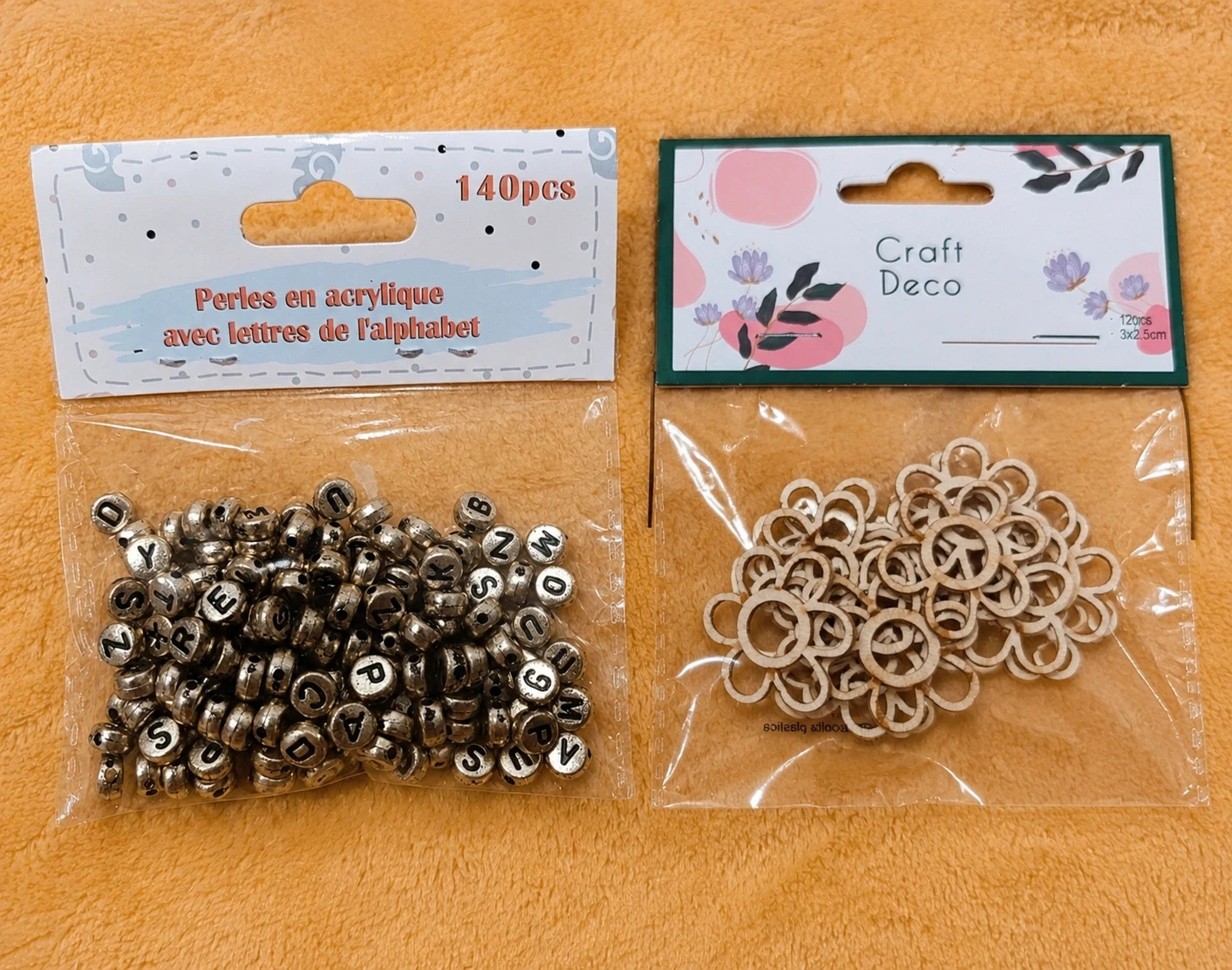 Lote de abalorios acrilicos letras y flores de madera