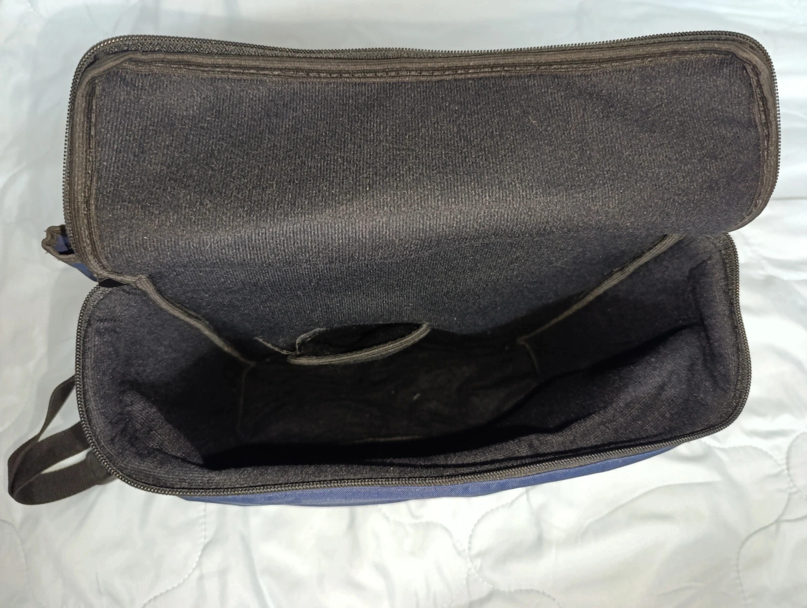 Maletin medico Puritan Bonnett azul marino – puritan bennett 4