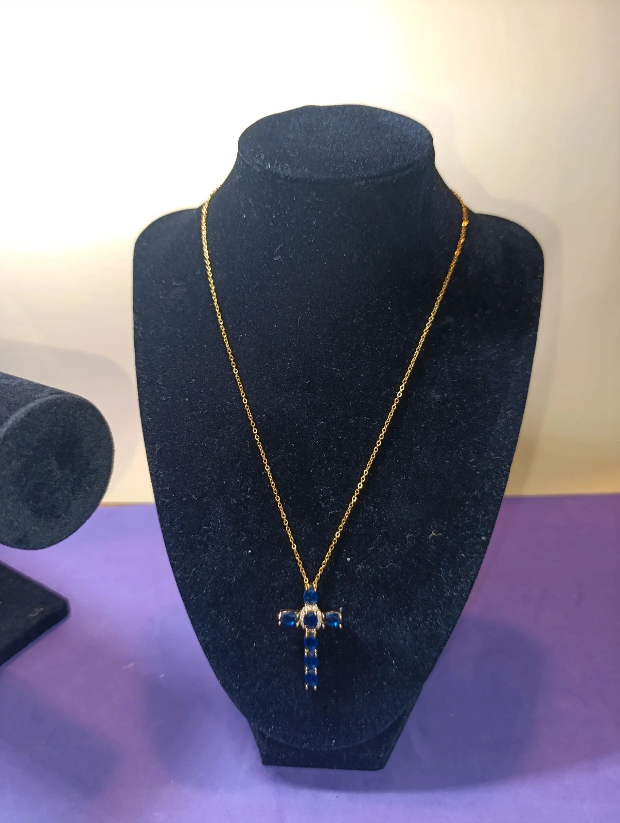 Collar acero dorado con Cruz Azul 46 cms