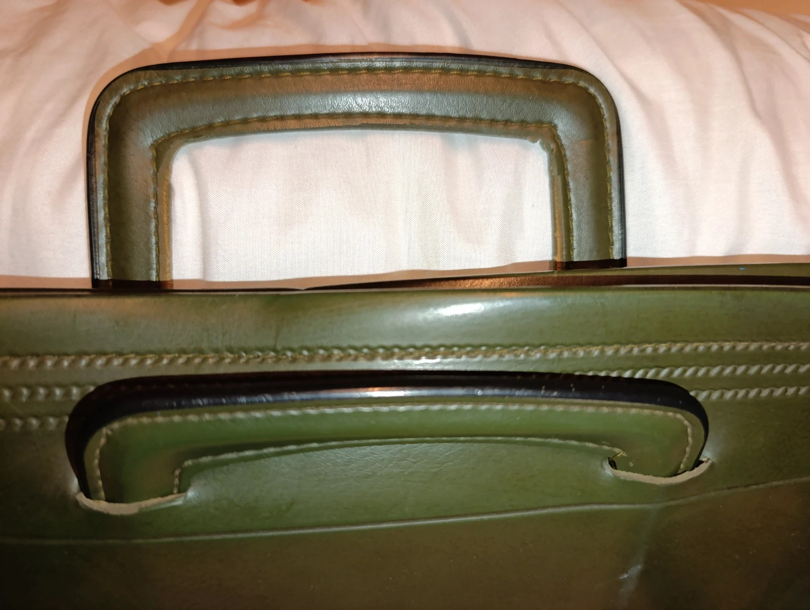 Maletín Vintage Verde Oliva Oscuro – Local 3