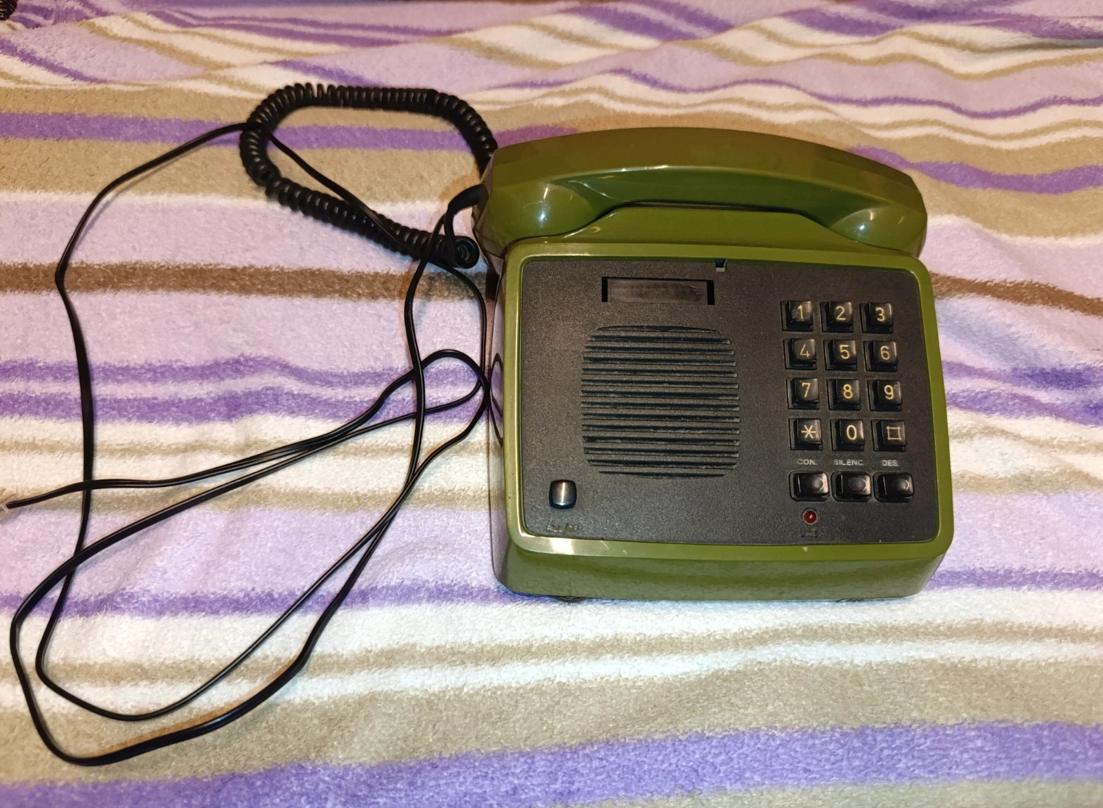 Teléfono Manos Libres Amper Vintage Verde – Amper 4