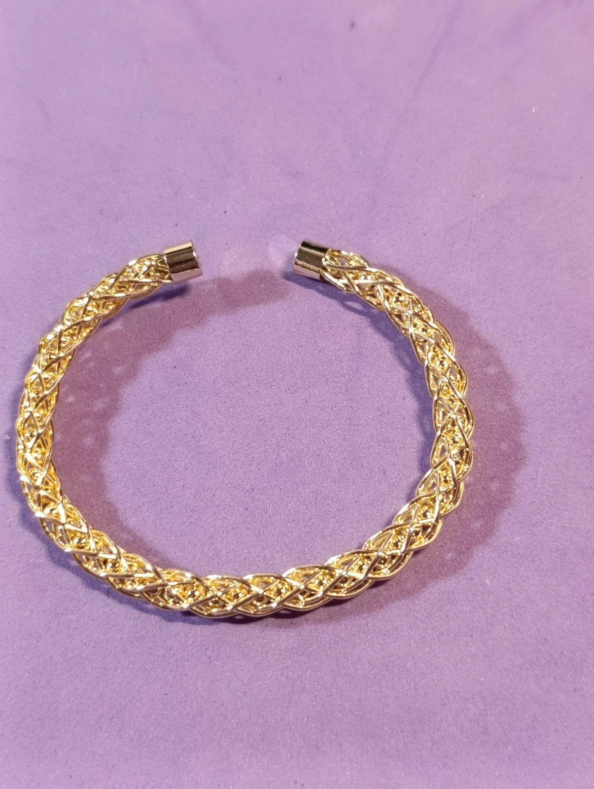 Brazalete diseño trenzado filigranas de oro laminado 14K – Brazalete – taille Taille unique 3