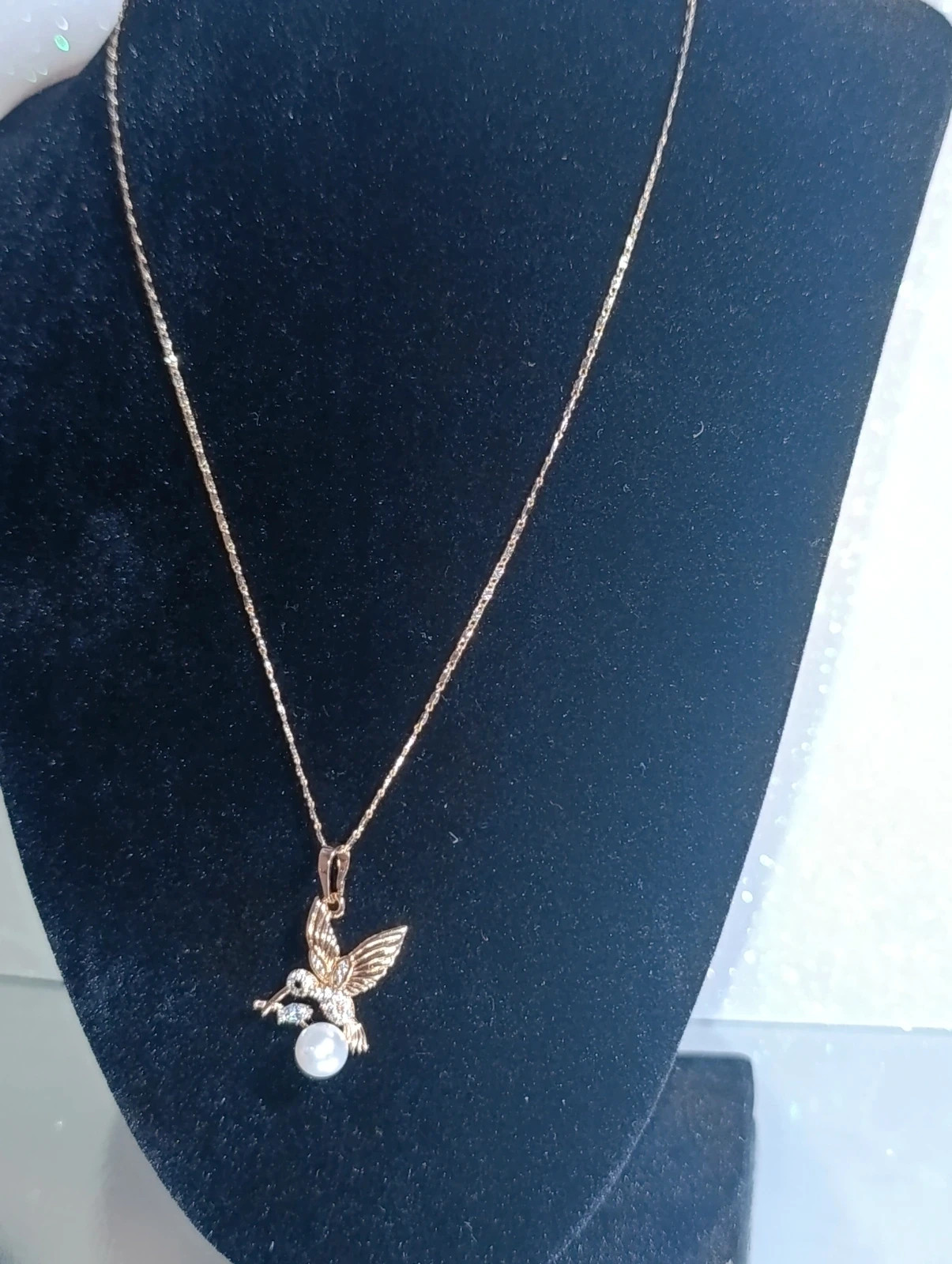 Collar Oro laminado Colibri circonitas y perla sintetica Xuping 46 cms