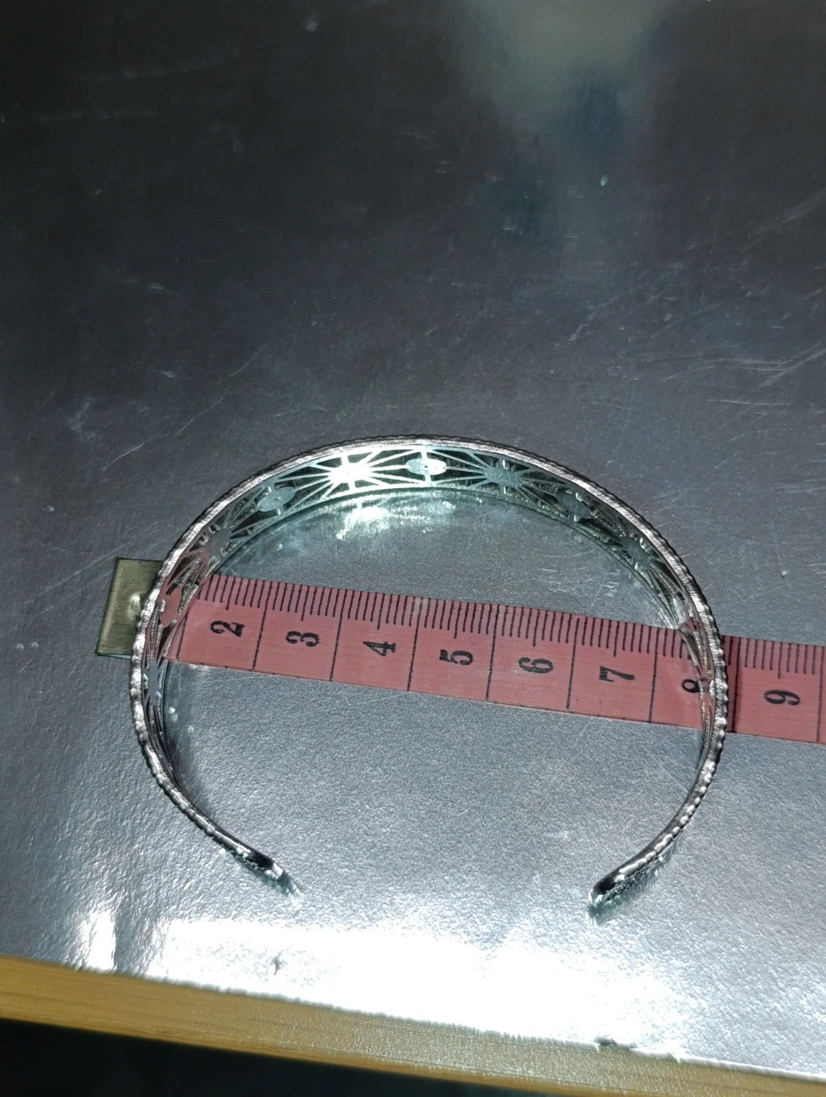 Brazalete plateado motivos geométricos – pulseras – taille Taille unique 5