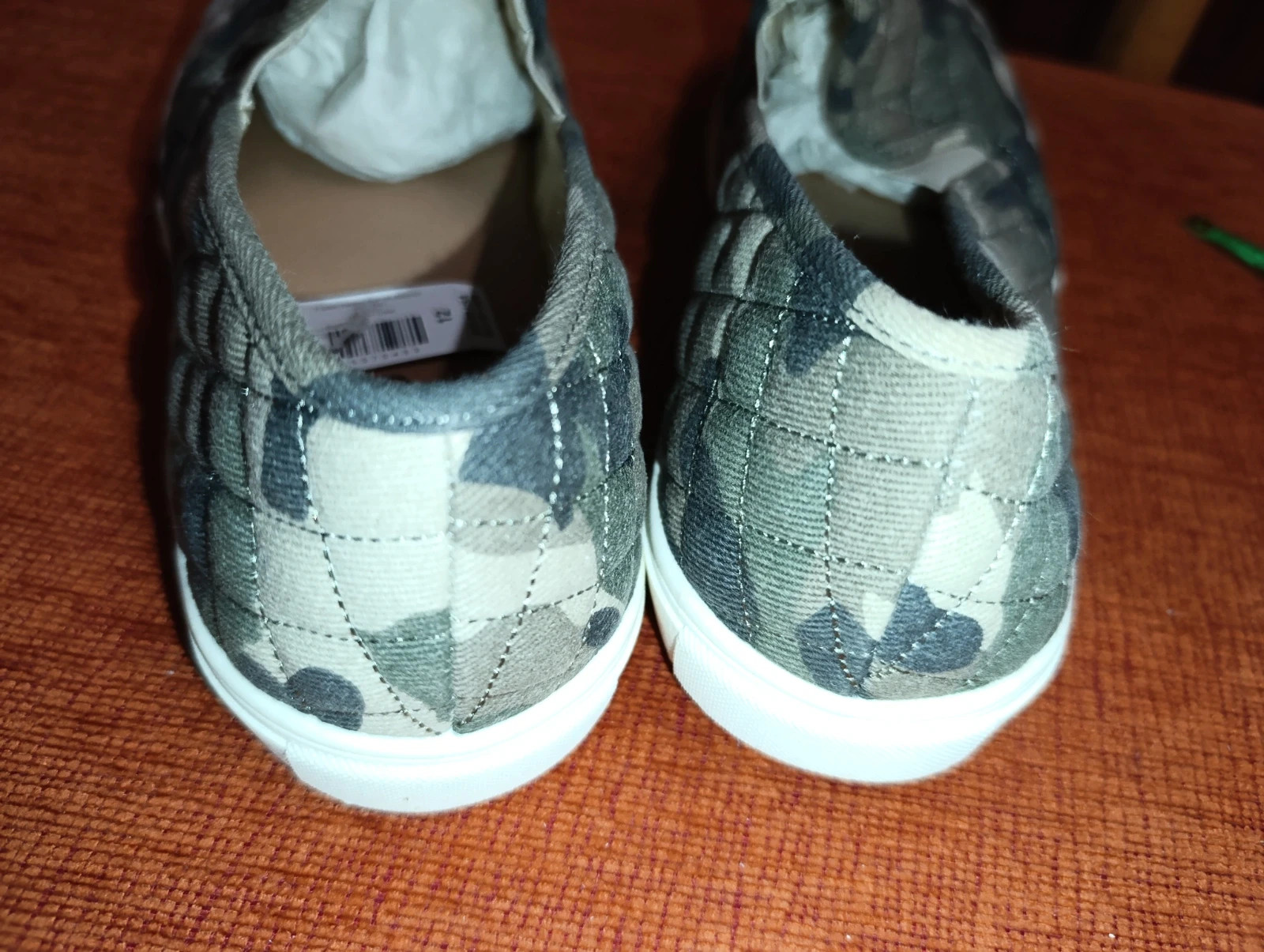 Sneakers acolchadas Torrid Slip-On talla 45 – Torrid – taille 45 4