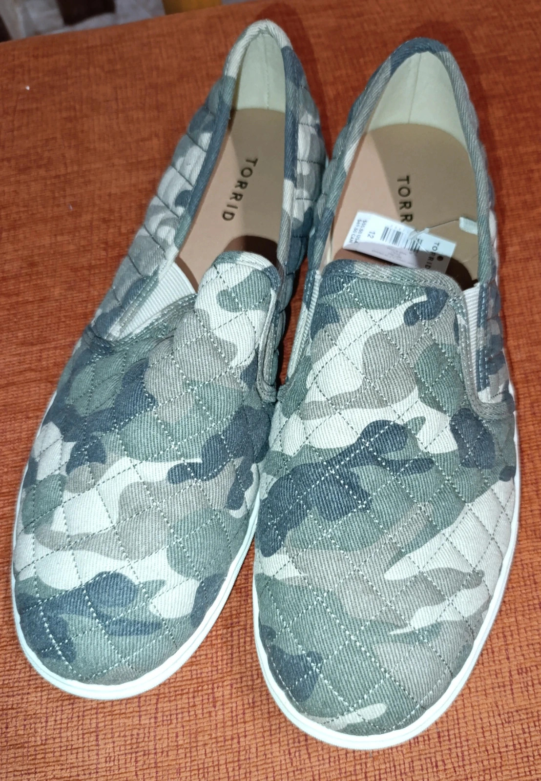 Sneakers acolchadas Torrid Slip-On talla 45 – Torrid – taille 45