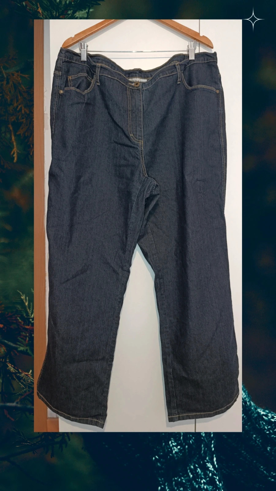 Pantalón azul marino de C.A.N.D.A. talla 58