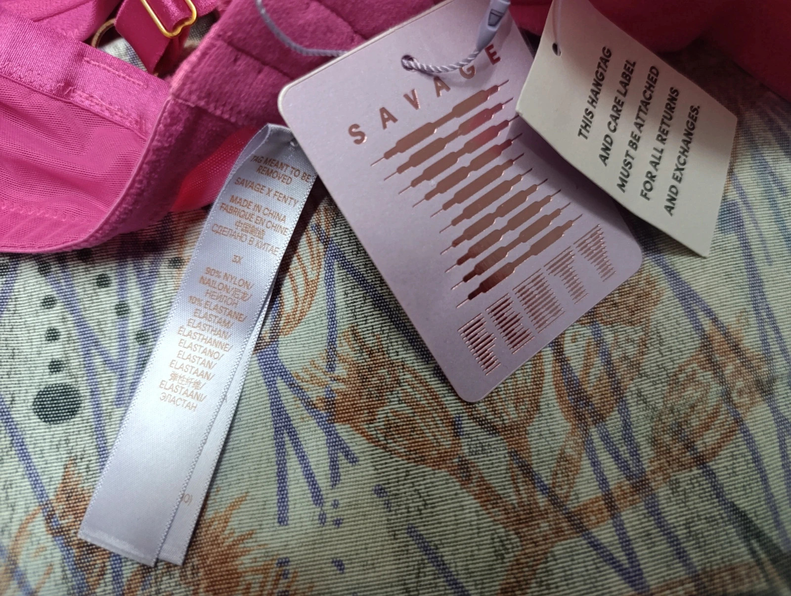 Sujetador con aros Savage X Fenty talla 3X (120C) fucsia – Savage X Fenty – taille 3XL 5