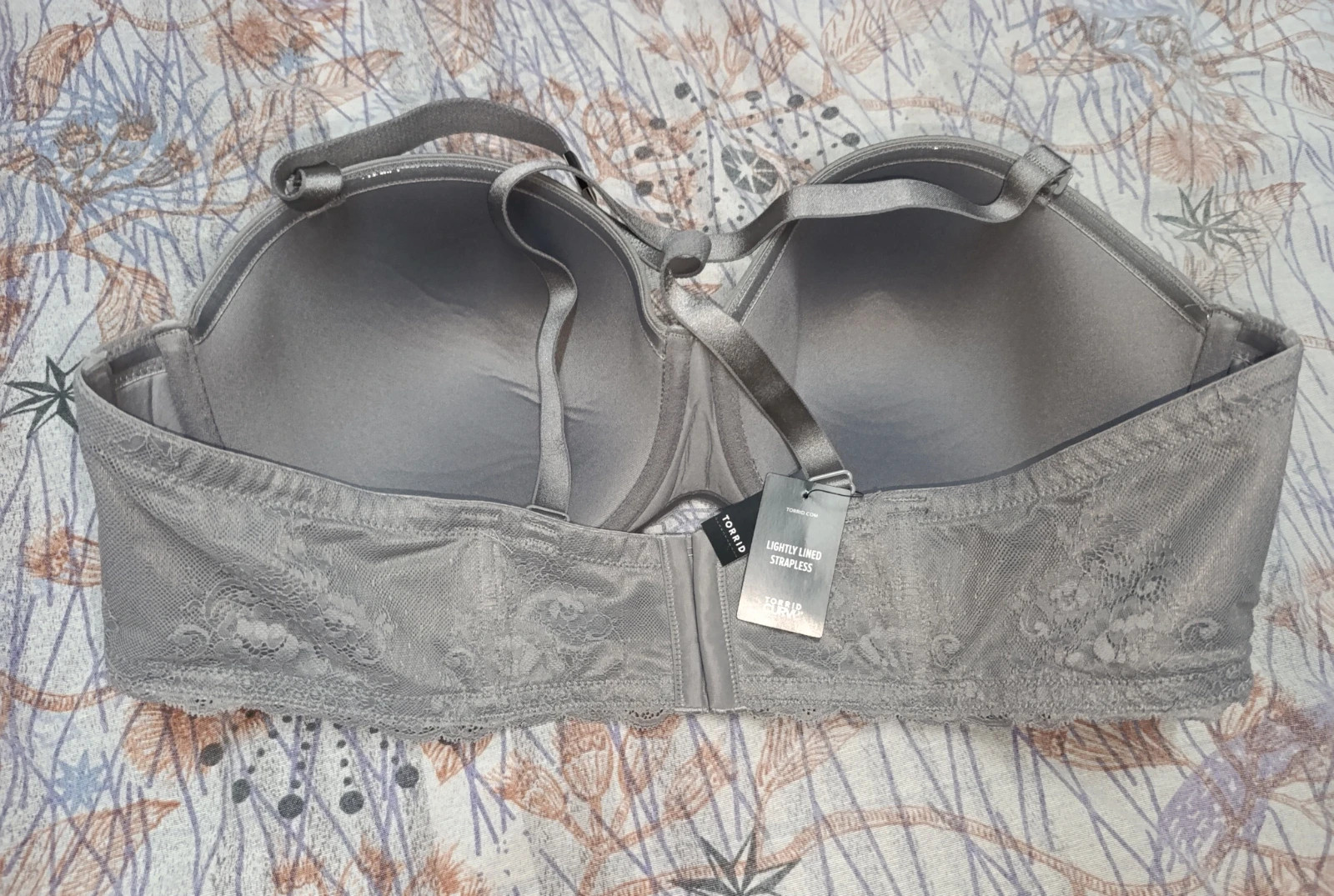 Sujetador con aros Torrid Curve gris talla 125C – Torrid – taille Taille unique 3