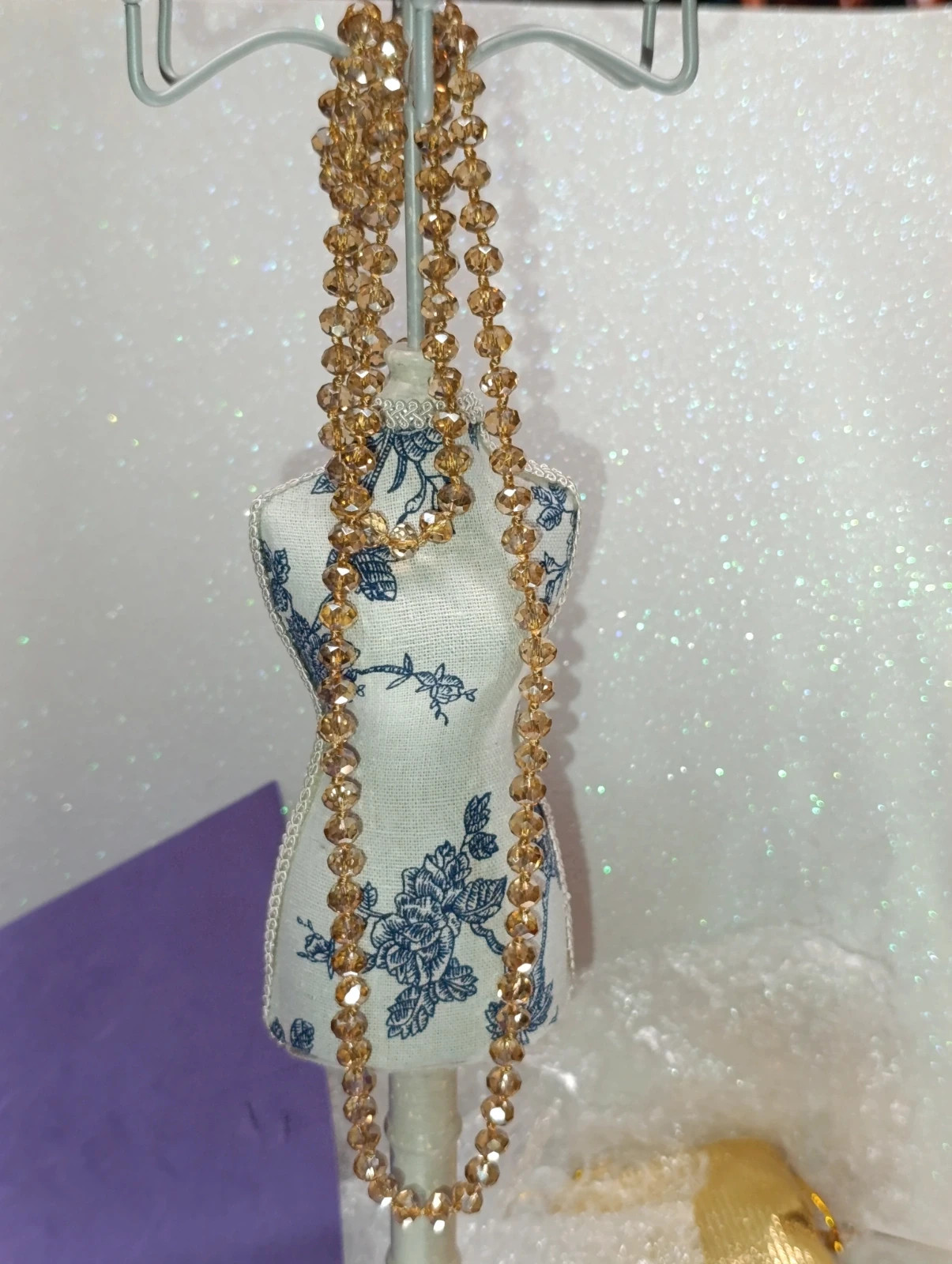 Collar cuentas acrílicas camel brillante 53 cms – COLLAR 2