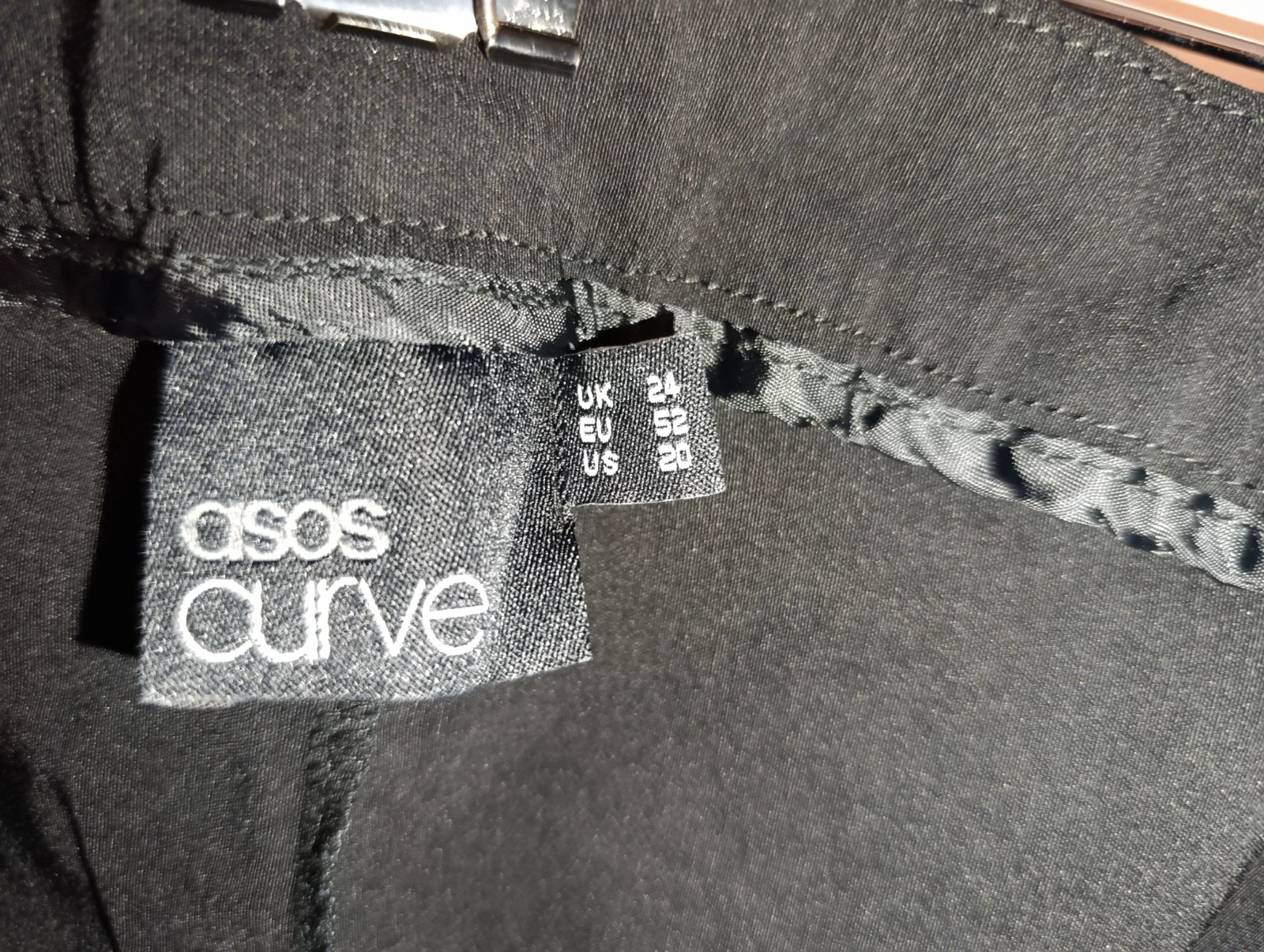 Pantalón ASOS Curve talla 52 – ASOS – taille XXL 3