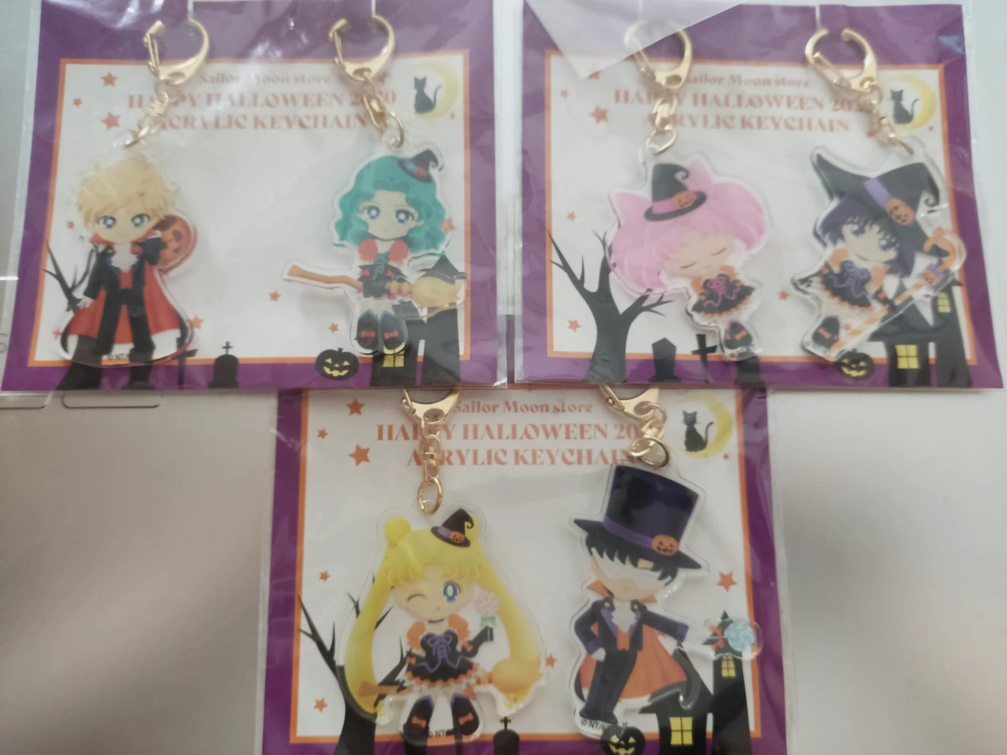 Llaveros acrilicos Sailor Moon Halloween 2020