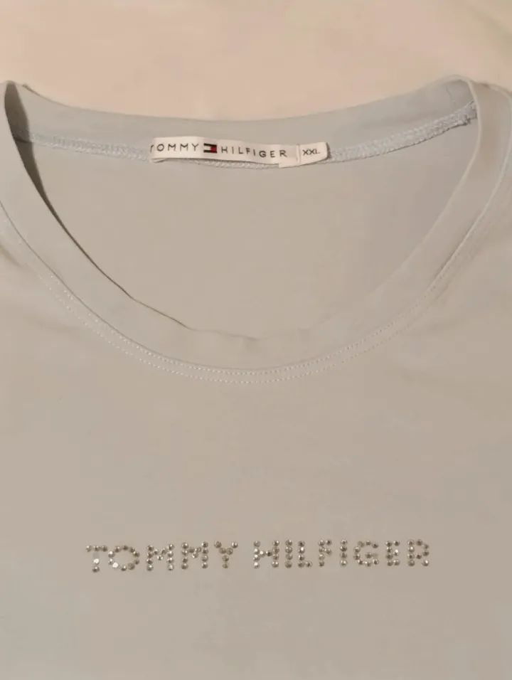 Camiseta Tommy Hilfiger juvenil 2XL azul clarita – Tommy Hilfiger – taille 15 años 8
