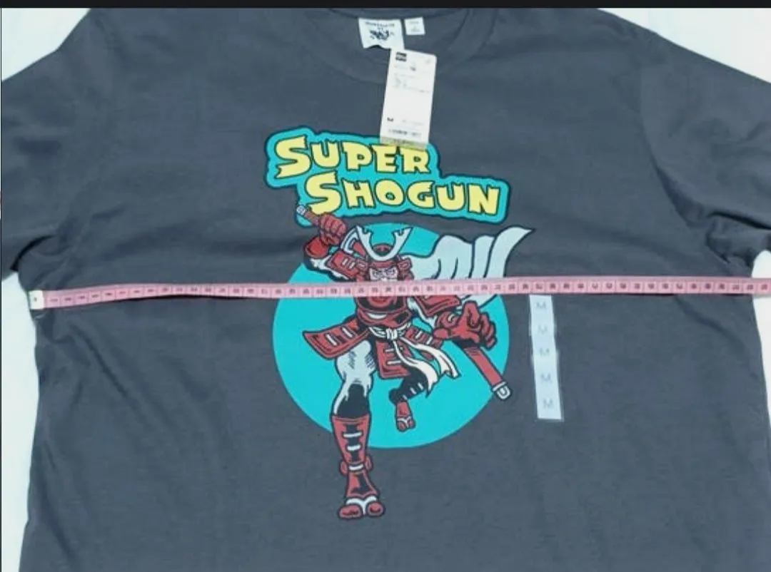Camiseta gris GU Super Shogun talla M – Uniqlo – taille M 8