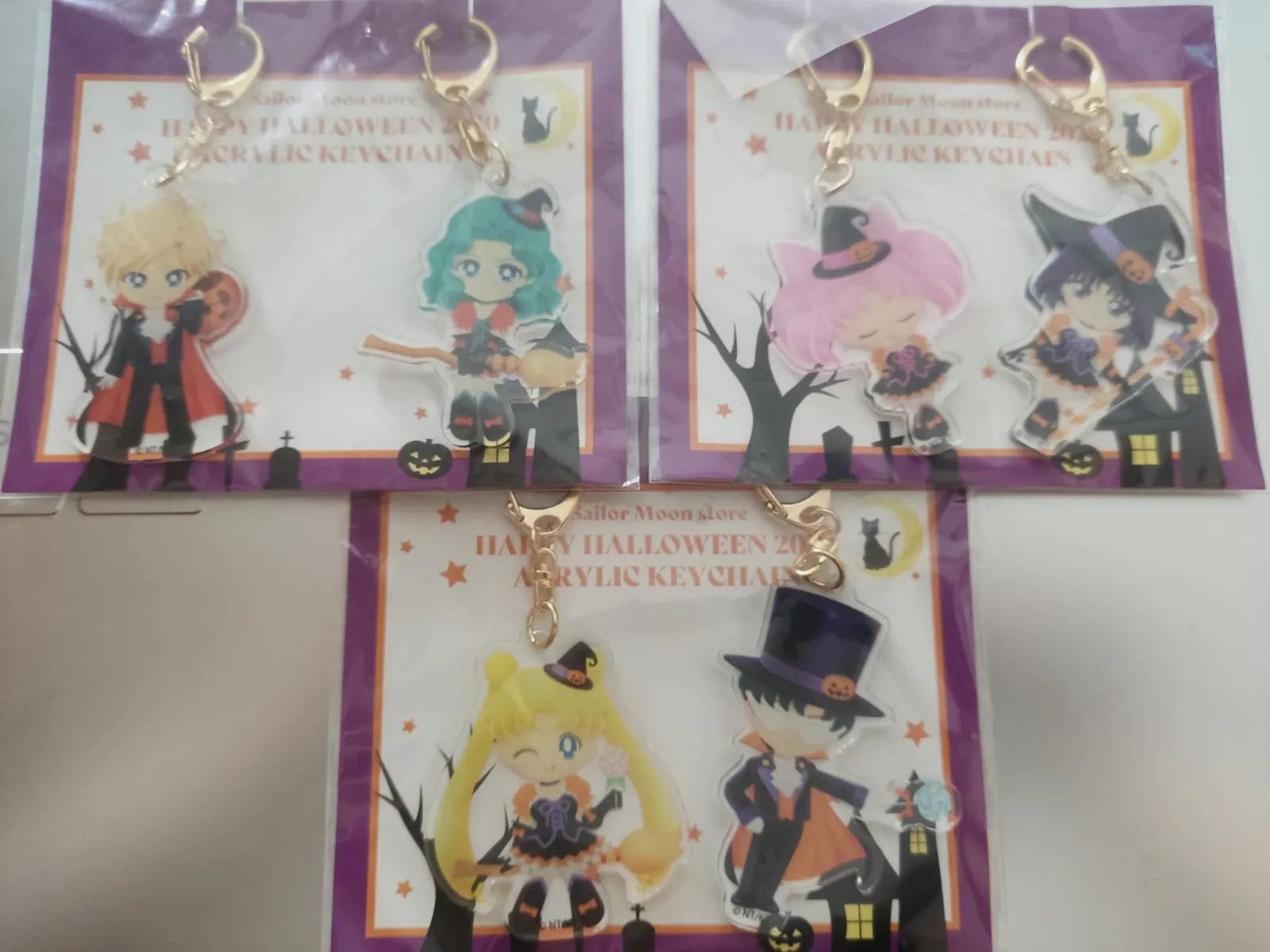Llaveros acrilicos Sailor Moon Halloween 2020 – Sailor Moon 3