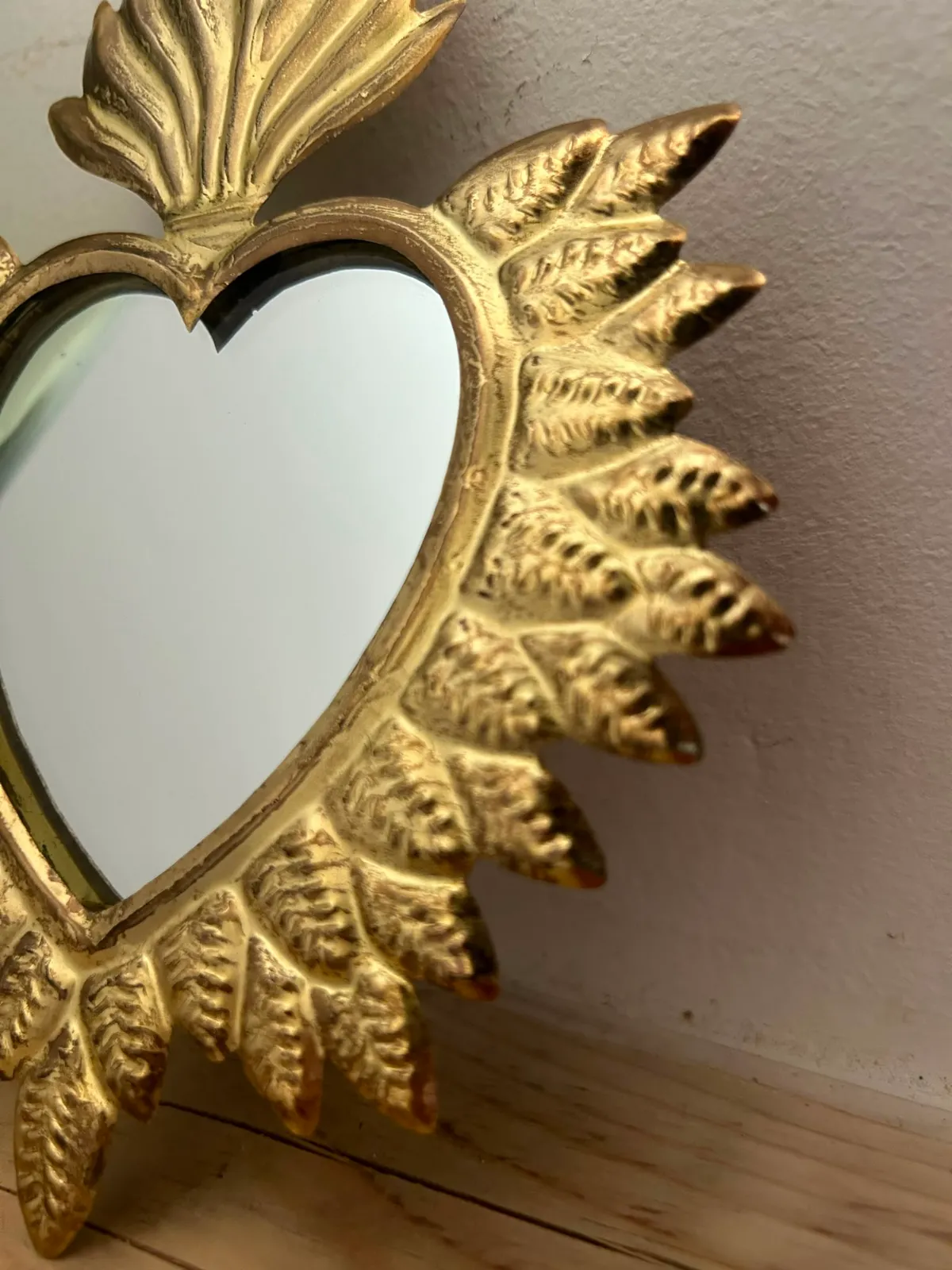 Coeur mural ex voto doré 3