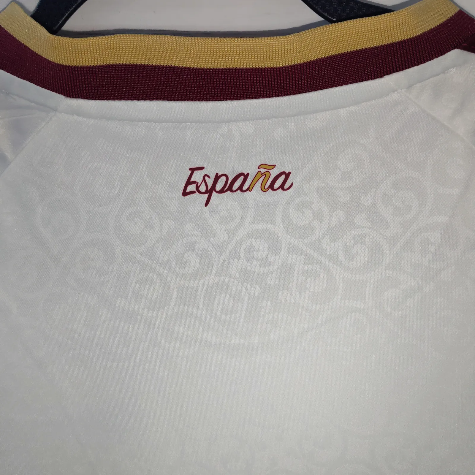 Camiseta España blanca con las dos estrellas  – Adidas – taille L 6