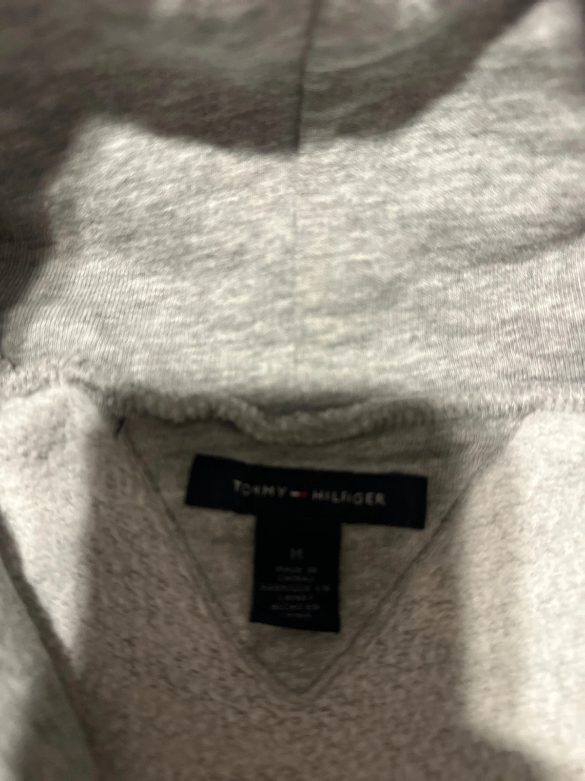 Pull Tommy Hilfiger taille M – Tommy Hilfiger – taille M / 38 / 10 2